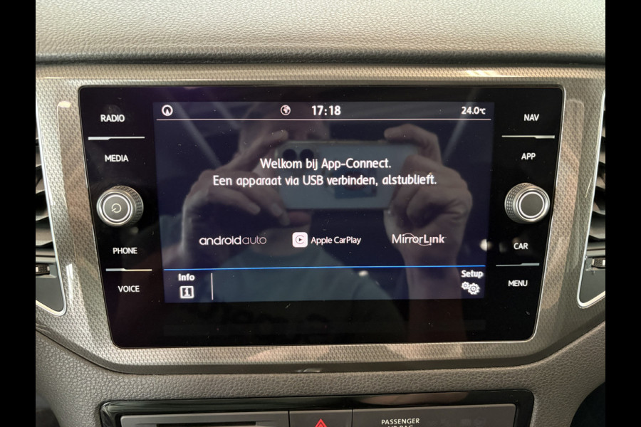 Volkswagen Golf Sportsvan 1.5 TSi ACT 150pk DSG Comfortline SCHUIFDAK/CAMERA/DODEHOEK/ADAPT.CRUISE/CARPLAY/PDC