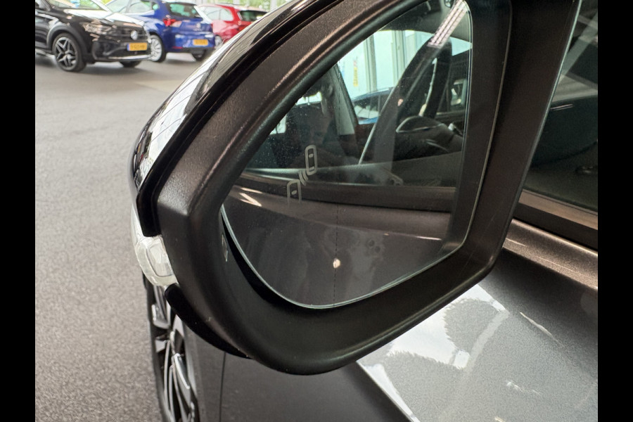 Volkswagen Golf Sportsvan 1.5 TSi ACT 150pk DSG Comfortline SCHUIFDAK/CAMERA/DODEHOEK/ADAPT.CRUISE/CARPLAY/PDC