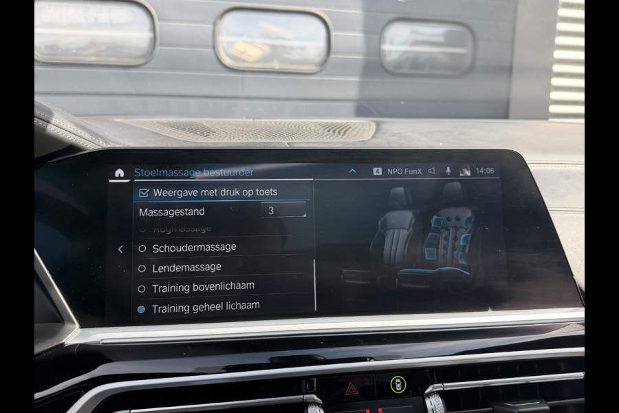 BMW X5 xDrive45e High Executive M-Sport | Panoramadak | 360* Camera | Luchtvering | Sky Lounge | Massage | Head-Up Display | Elektrische Trekhaak |