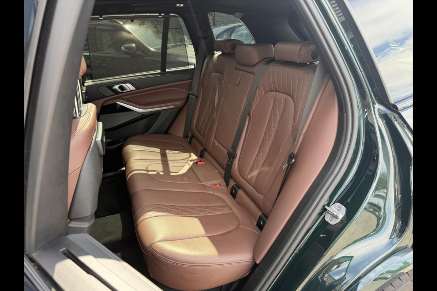 BMW X5 xDrive45e High Executive M-Sport | Panoramadak | 360* Camera | Luchtvering | Sky Lounge | Massage | Head-Up Display | Elektrische Trekhaak |