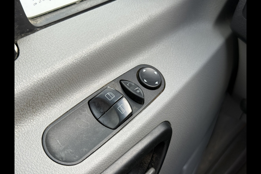 Mercedes-Benz Sprinter 519 3.0 190PK L2H2 Climate control Standkachel 5000kg GVW Camera Trekhaak 3t Camera Dubbellucht