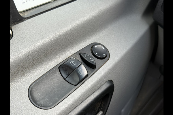 Mercedes-Benz Sprinter 519 3.0 190PK L2H2 Climate control Standkachel 5000kg GVW Camera Trekhaak 3t Camera Dubbellucht