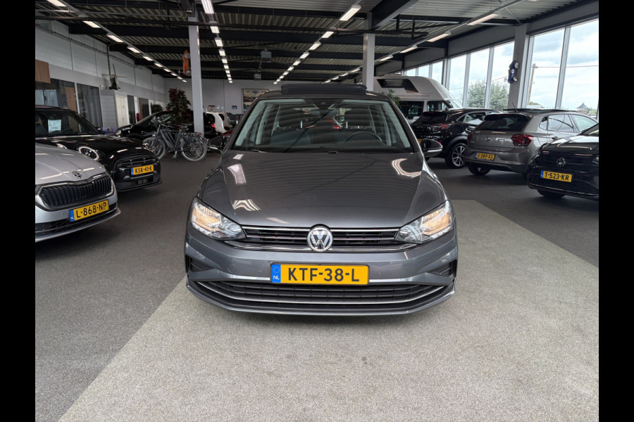 Volkswagen Golf Sportsvan 1.5 TSi ACT 150pk DSG Comfortline SCHUIFDAK/CAMERA/DODEHOEK/ADAPT.CRUISE/CARPLAY/PDC