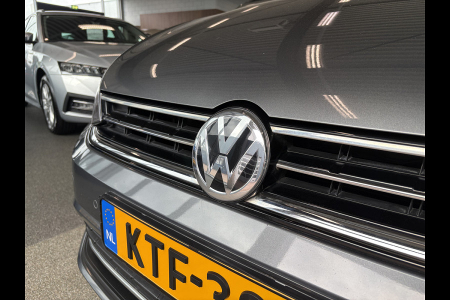 Volkswagen Golf Sportsvan 1.5 TSi ACT 150pk DSG Comfortline SCHUIFDAK/CAMERA/DODEHOEK/ADAPT.CRUISE/CARPLAY/PDC