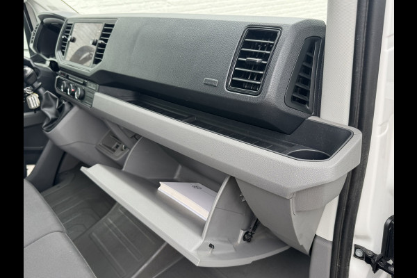 Volkswagen Crafter 35 2.0 TDI L3 Pick up 7 pers. Trekhaak Garantie All season Navigatie Cruise Carplay