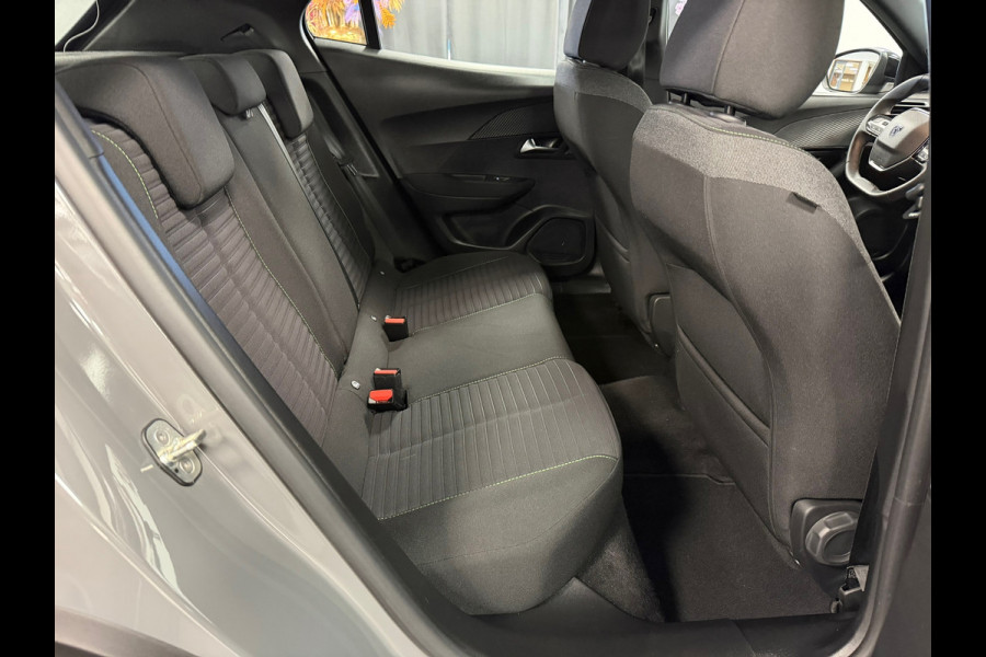 Peugeot 2008 1.2 PureTech 100 Allure*Nardo-Gray*Airco*Cruise-Control*PDC*Xenon*