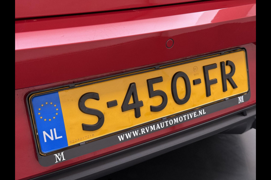 Seat Ibiza 1.0 EcoTSI FR 18 INCH| PARKEERSENSOREN| RIJKLAAR GELEVERD INCL. 12 MND BOVAG GARANTIE|  ORIGINEEL NEDERLANDS GELEVERD NAP| FULL LED| CARPLAY