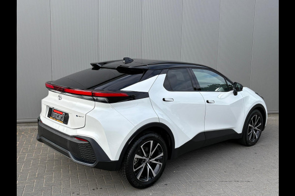 Toyota C-HR 1.8 Hybrid 140PK First Edition Bi-Tone/Winter-pack/Gr.-navigatie/Elektr.klep/Camera/Adapt.-cruise