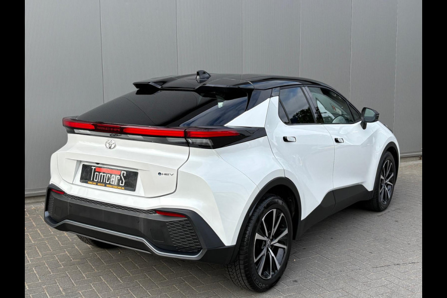 Toyota C-HR 1.8 Hybrid 140PK First Edition Bi-Tone/Winter-pack/Gr.-navigatie/Elektr.klep/Camera/Adapt.-cruise