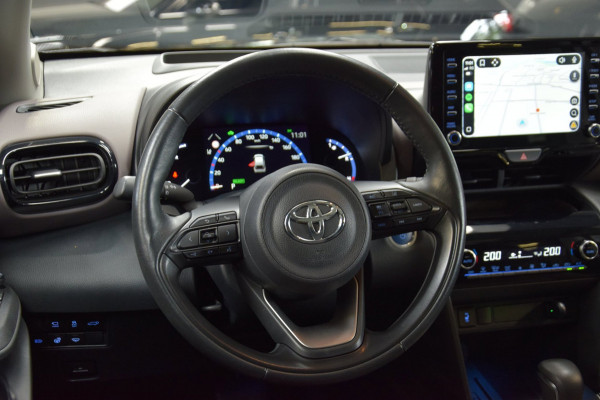 Toyota Yaris 1.5 Hybrid Executive Bi-Tone Hud Navi|Panoramadak|Garantie|Dealer Onderhouden