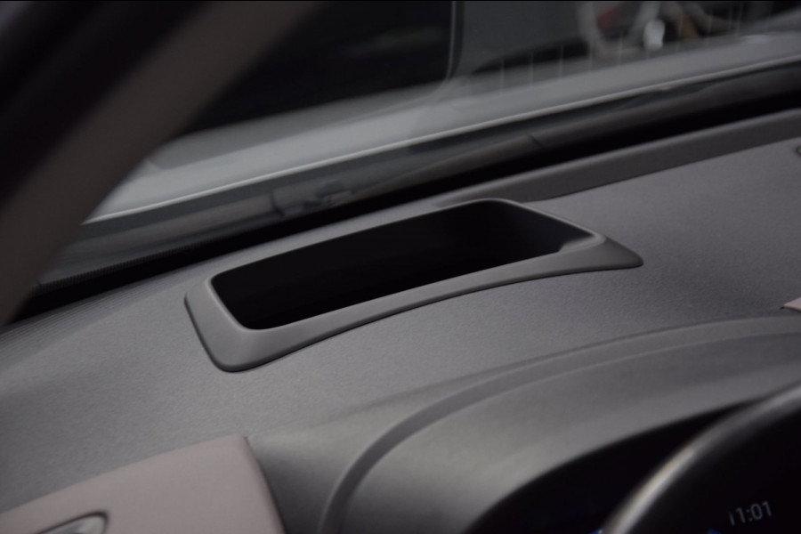 Toyota Yaris 1.5 Hybrid Executive Bi-Tone Hud Navi|Panoramadak|Garantie|Dealer Onderhouden