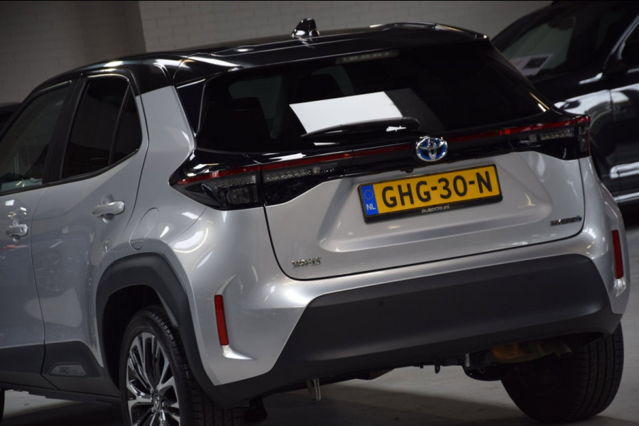 Toyota Yaris 1.5 Hybrid Executive Bi-Tone Hud Navi|Panoramadak|Garantie|Dealer Onderhouden