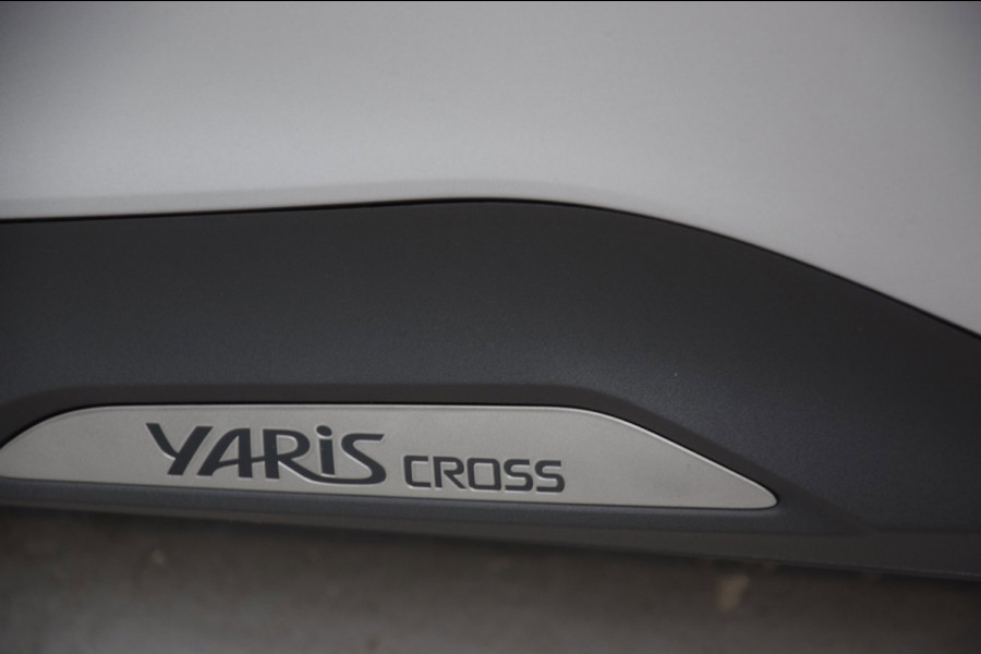 Toyota Yaris 1.5 Hybrid Executive Bi-Tone Hud Navi|Panoramadak|Garantie|Dealer Onderhouden