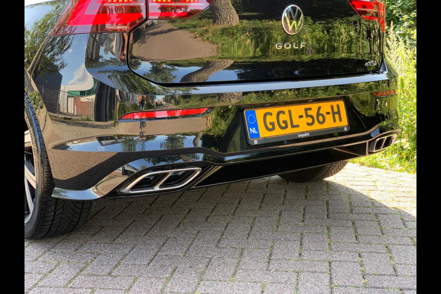Volkswagen Golf 1.5 eTSI R-Line |KEYLESS|ACC|DCC|IQ|18''|20