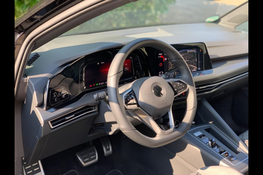 Volkswagen Golf 1.5 eTSI R-Line |KEYLESS|ACC|DCC|IQ|18''|20