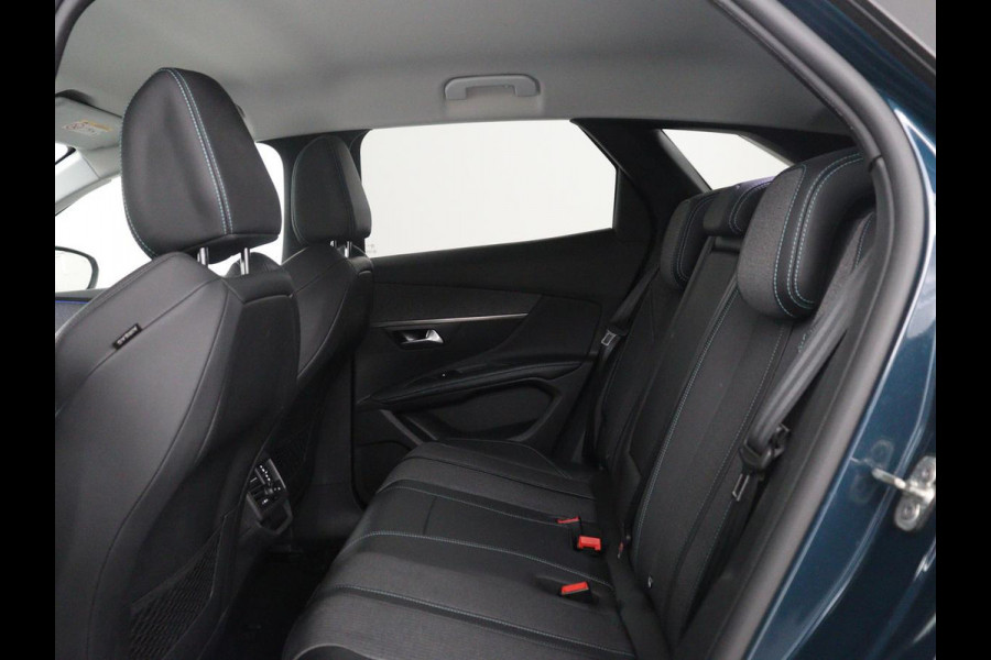 Peugeot 3008 1.6 HYbrid 225 Allure Pack Business | SOH 87,4% | Half leder | Stoelverwarming | Carplay | Navigatie | Camera | Park assist | Climate control | Virtueel dashboard | Trekhaak
