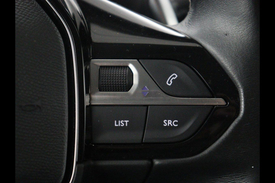 Peugeot 3008 1.6 HYbrid 225 Allure Pack Business | SOH 87,4% | Half leder | Stoelverwarming | Carplay | Navigatie | Camera | Park assist | Climate control | Virtueel dashboard | Trekhaak