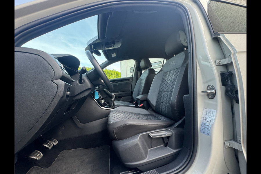Volkswagen T-Roc 1.0 TSI R-Line Ascot Grey / IQ-light / Carplay / ACC / PDC / Stoelverwarming / Digitiale cockpit / Zwarte hemel