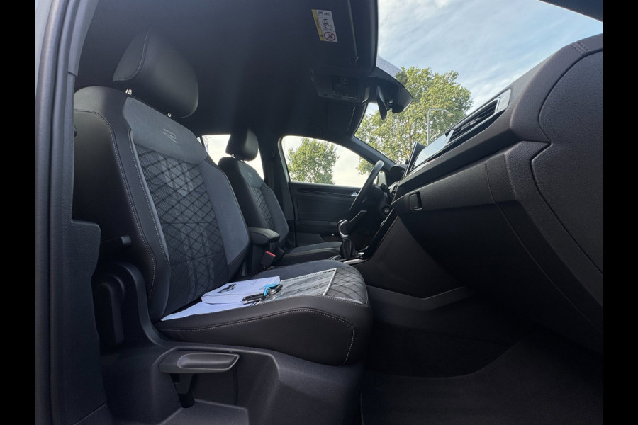 Volkswagen T-Roc 1.0 TSI R-Line Ascot Grey / IQ-light / Carplay / ACC / PDC / Stoelverwarming / Digitiale cockpit / Zwarte hemel
