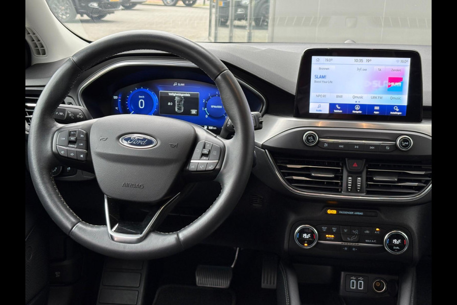 Ford Focus 125PK EcoB. Automaat Titanium Carplay-android/Navigatie/Parkeerhulp/Camera/Keyfree