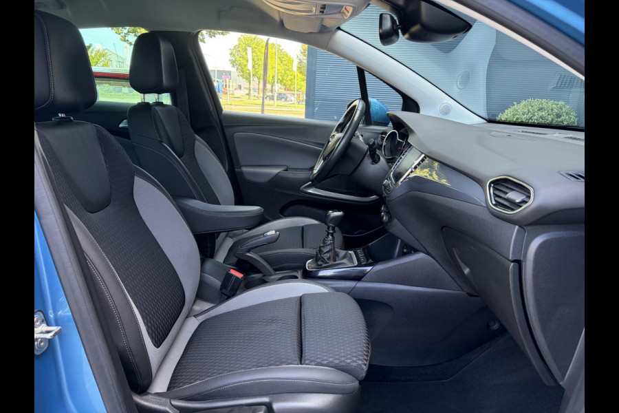 Opel Crossland X 1.2 Turbo Innovation ✓1e Eigenaar✓Dealer Onderhouden✓360° Camera✓Carplay✓Navi✓6 Bak✓110pk✓Keylss✓Halfleder✓Pdc V+A✓Lm velgen✓N.A.P✓Rijstrooksensor✓Dodehoeksensor✓Apk tot 09-2028