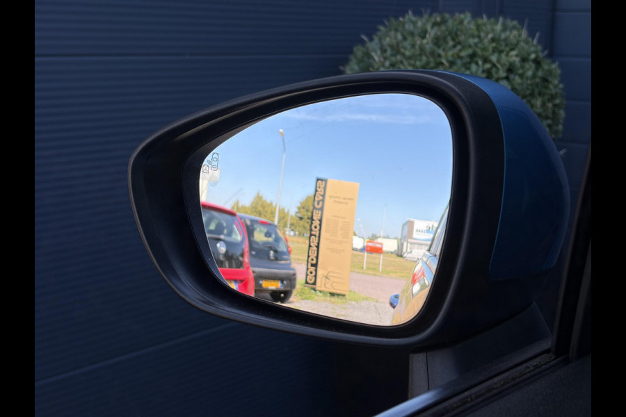 Opel Crossland X 1.2 Turbo Innovation ✓1e Eigenaar✓Dealer Onderhouden✓360° Camera✓Carplay✓Navi✓6 Bak✓110pk✓Keylss✓Halfleder✓Pdc V+A✓Lm velgen✓N.A.P✓Rijstrooksensor✓Dodehoeksensor✓Apk tot 09-2028