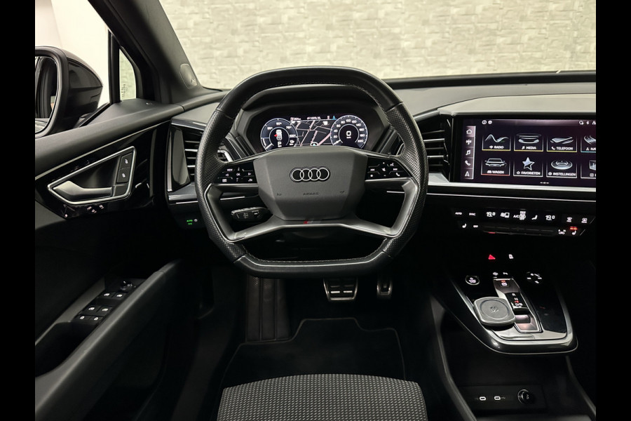 Audi Q4 e-tron 40 S-Line 77 kWh 204PK | Sportstoelen | Warmtepomp | Sonos Sound | H-Leder | 20" | 5x Q4 OP VOORRAAD! | Zwarte Hemelbekleding | S-Line in & Exterieur | Sportstuur | MMi+ | Rijklaarprijs! 27850,= excl. BTW.