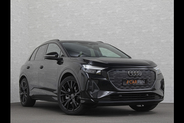 Audi Q4 e-tron 40 S-Line 77 kWh 204PK | Sportstoelen | Warmtepomp | Sonos Sound | H-Leder | 20" | 5x Q4 OP VOORRAAD! | Zwarte Hemelbekleding | S-Line in & Exterieur | Sportstuur | MMi+ | Rijklaarprijs! 27850,= excl. BTW.
