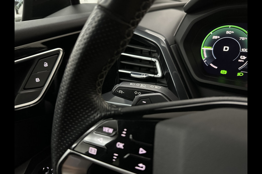 Audi Q4 e-tron 40 S-Line 77 kWh 204PK | Sportstoelen | Warmtepomp | Sonos Sound | H-Leder | 20" | 5x Q4 OP VOORRAAD! | Zwarte Hemelbekleding | S-Line in & Exterieur | Sportstuur | MMi+ | Rijklaarprijs! 27850,= excl. BTW.