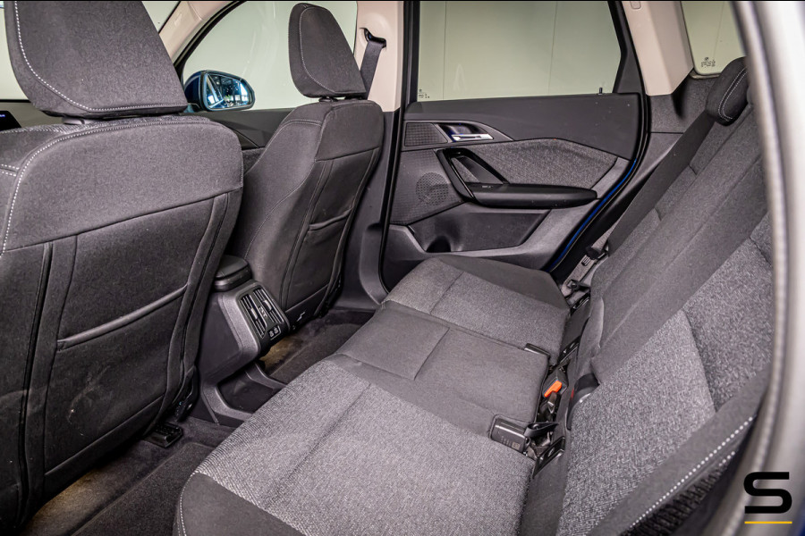 BMW X1 XDrive25e|Pano|Acc+|Camera|Dealer onderhouden|NEW Mod