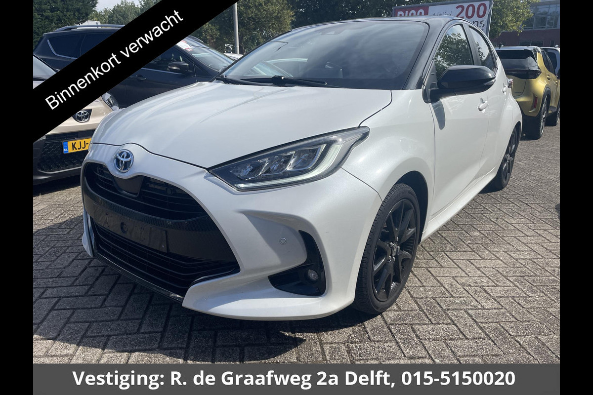 Toyota Yaris 1.5 Hybrid Executive Bi-Tone | Stoelverwarming | Navigatie | Parkeersenoren | Apple Carplay/Android Auto
