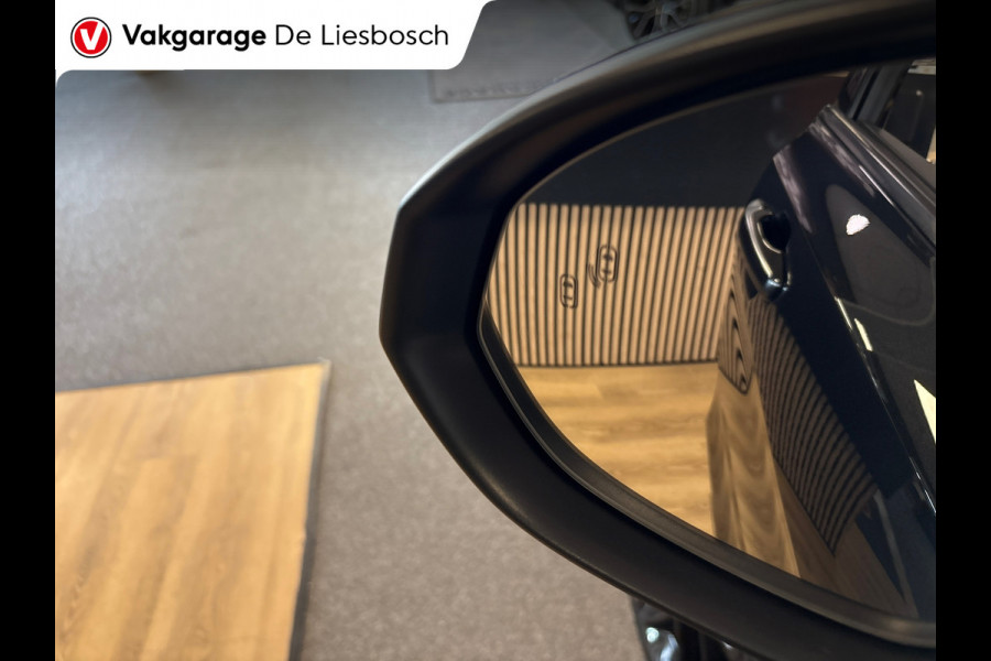 Lynk & Co 01 1.5 TGDI Luxury PHEV / Automaat / 360camera / Leder/ Carplay / Panorama-dak