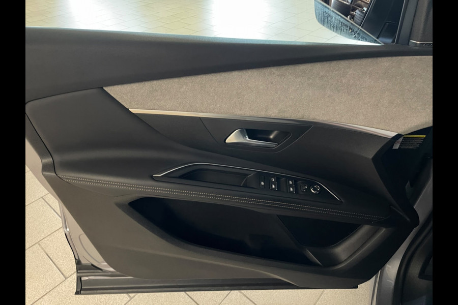 Peugeot 3008 1.6 HYbrid 225 GT Pack SOH 96 AUTOMAAT AIRCO CLIMA NAVI CRUISE APPLE CARPLAY ELEK KLEP ALCANTARA ZEER NETTE AUTO