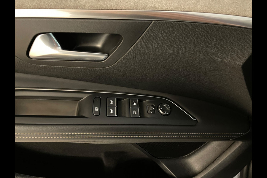 Peugeot 3008 1.6 HYbrid 225 GT Pack SOH 96 AUTOMAAT AIRCO CLIMA NAVI CRUISE APPLE CARPLAY ELEK KLEP ALCANTARA ZEER NETTE AUTO
