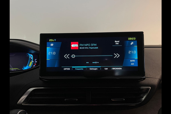 Peugeot 3008 1.6 HYbrid 225 GT Pack SOH 96 AUTOMAAT AIRCO CLIMA NAVI CRUISE APPLE CARPLAY ELEK KLEP ALCANTARA ZEER NETTE AUTO