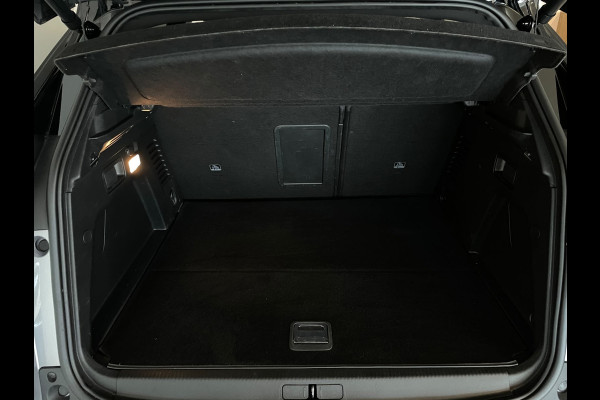 Peugeot 3008 1.6 HYbrid 225 GT Pack SOH 96 AUTOMAAT AIRCO CLIMA NAVI CRUISE APPLE CARPLAY ELEK KLEP ALCANTARA ZEER NETTE AUTO