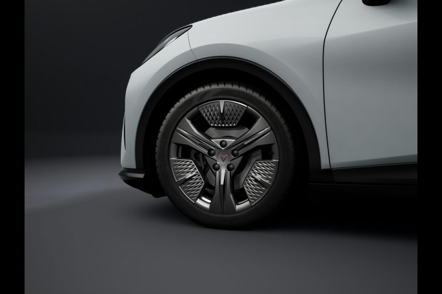 CUPRA Raval Business 39 kWh 135PK | Adaptive cruise Control | Side Assist | Climate Control | Keyless Entry | Camera Achter | Stoel & Stuurverwarming |