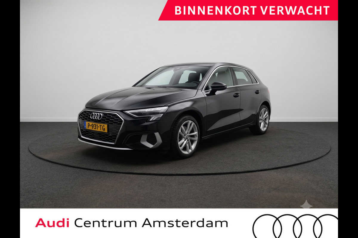 Audi A3 Sportback 30 TFSI Attitude 110 pk S-tronic | Navigatie | Parkeersensoren achter | Autom. airco | Cruise control | Apple Carplay/Android Auto |