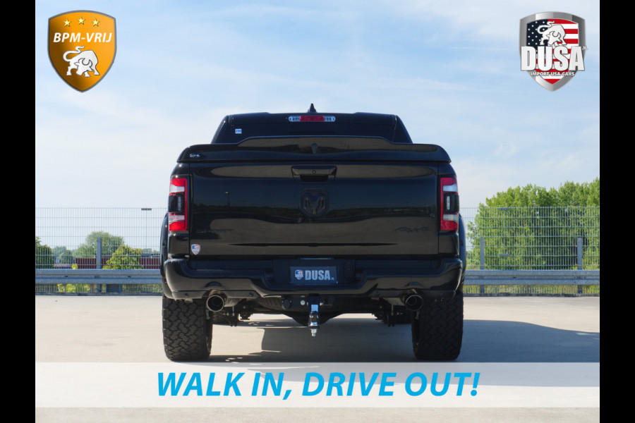 Dodge Ram 1500 | Laramie Sport | 5.7 V8 | HEMI | 4x4 | Crew Cab Panoramadak | Leder | Uconnect touchscreen | Getoonde accessoires zijn verkrijgbaar tegen meerprijs