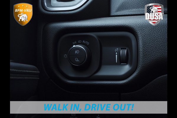 Dodge Ram 1500 | Laramie Sport | 5.7 V8 | HEMI | 4x4 | Crew Cab Panoramadak | Leder | Uconnect touchscreen | Getoonde accessoires zijn verkrijgbaar tegen meerprijs