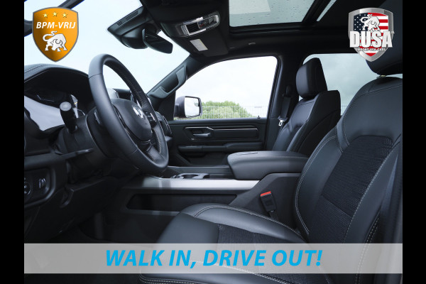 Dodge Ram 1500 | Laramie Sport | 5.7 V8 | HEMI | 4x4 | Crew Cab Panoramadak | Leder | Uconnect touchscreen | Getoonde accessoires zijn verkrijgbaar tegen meerprijs