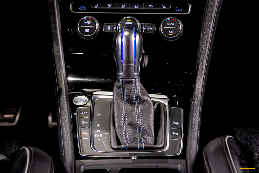 Volkswagen Golf 1.4 TSI PHEV GTE|Pano|Leder|DCC|ACC|Camera