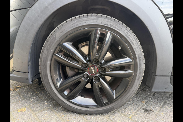 MINI 3-deurs 1.5 Cooper John Cooper Works | Panoramadak | Camera | Harmon Kardon | DAB |