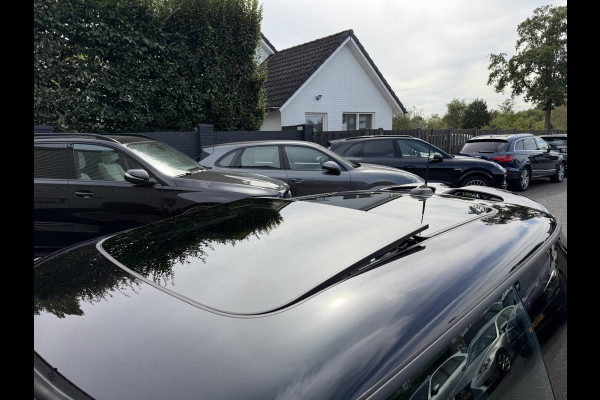 MINI 3-deurs 1.5 Cooper John Cooper Works | Panoramadak | Camera | Harmon Kardon | DAB |