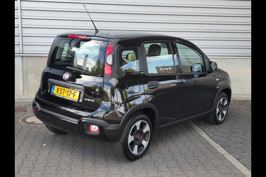 Fiat Panda Hybrid Cross | Airco | Tel. voorber. | 5 pers. uitvoering |