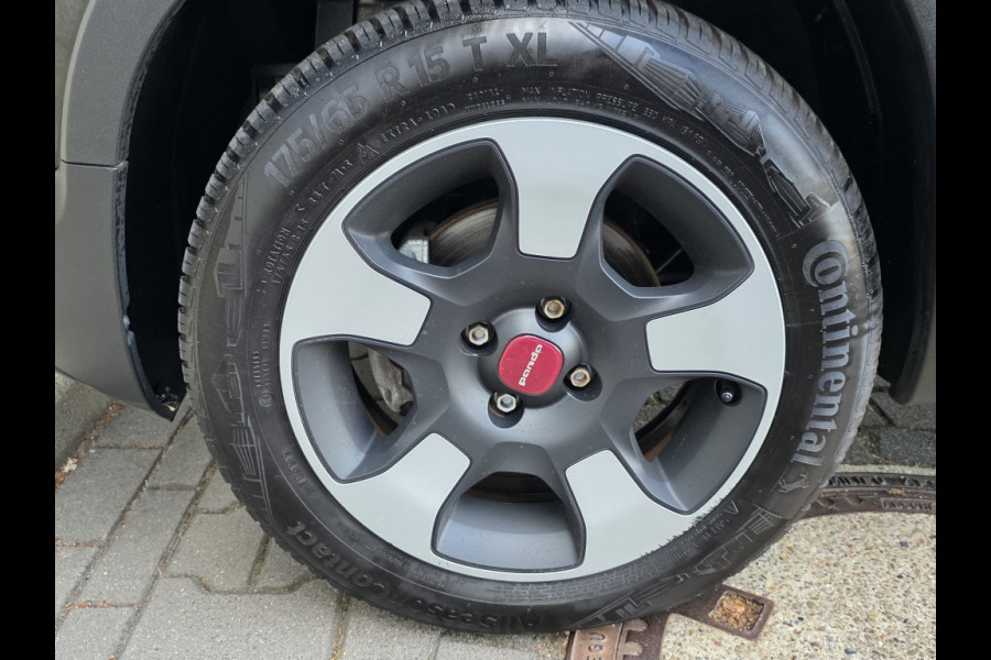 Fiat Panda Hybrid Cross | Airco | Tel. voorber. | 5 pers. uitvoering |