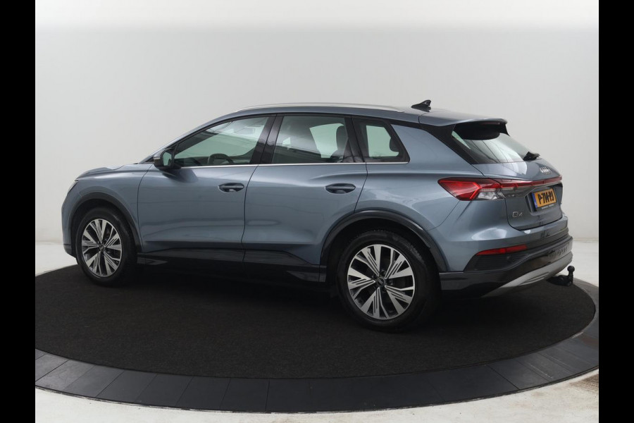 Audi Q4 e-tron 40 Advanced edition 77 kWh | SOH 93,3% | Adaptive cruise | Stoelverwarming | Navigatie | Carplay | Climate control | Camera | Park assist | Trekhaak | 19" velgen
