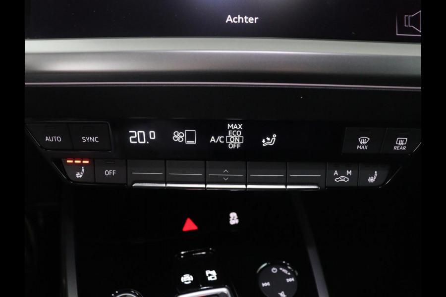 Audi Q4 e-tron 40 Advanced edition 77 kWh | SOH 93,3% | Adaptive cruise | Stoelverwarming | Navigatie | Carplay | Climate control | Camera | Park assist | Trekhaak | 19" velgen