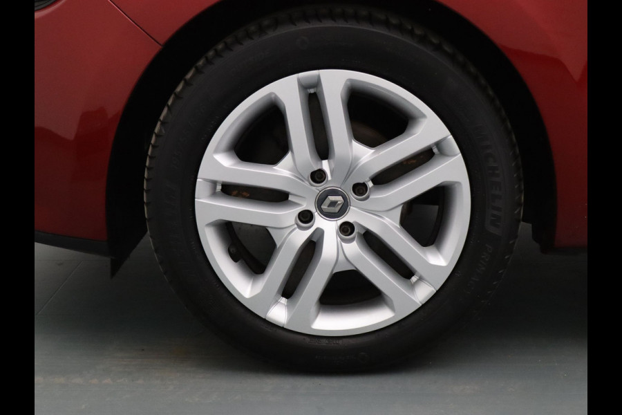 Renault Clio Estate 90pk TCe Zen Climate | Navi