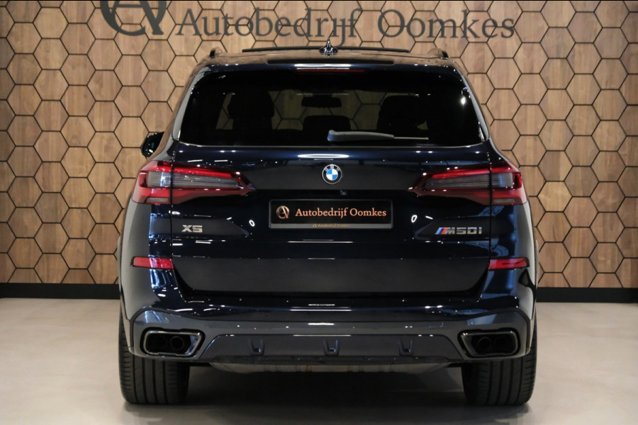 BMW X5 M50i High Executive |84.464km| 530pk V8 *Panodal/Leder/Camera/21 Inch Breedset
